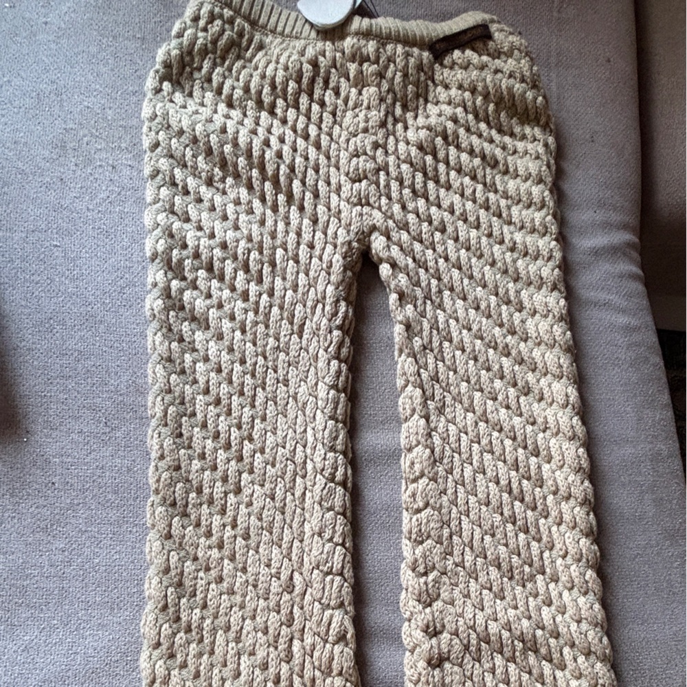 Isa Boulder Textured Cream Knit Pants nwt